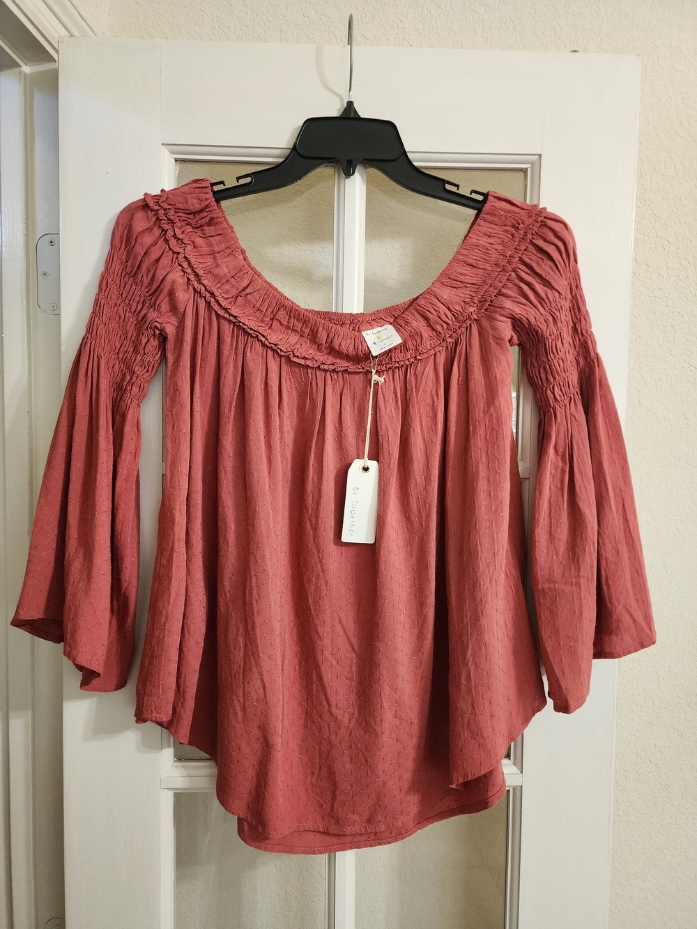NWT By Together Jaclyn L2980 Off Shoulder Bell Sleeve Swiss Dot Top Small